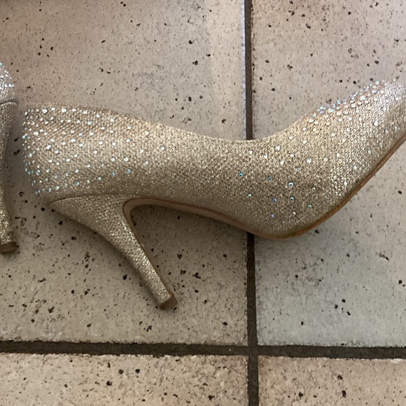 De Blossom Collection, gold size 7 - Picture 11 of 15